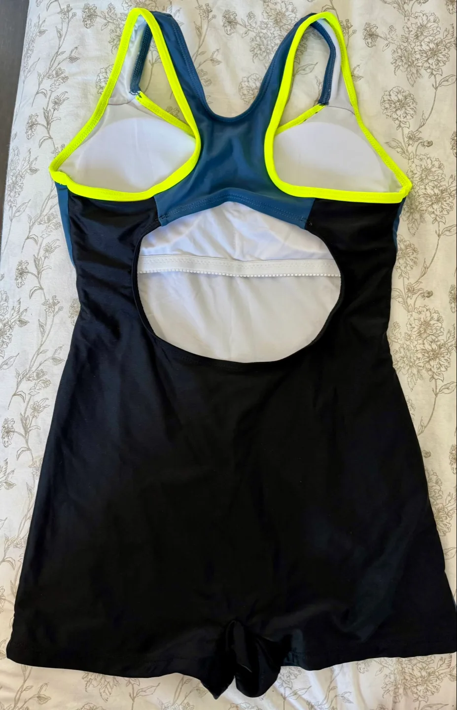 Womens New Swimsuit - Blue/Black(Size 4) image indicator(2)