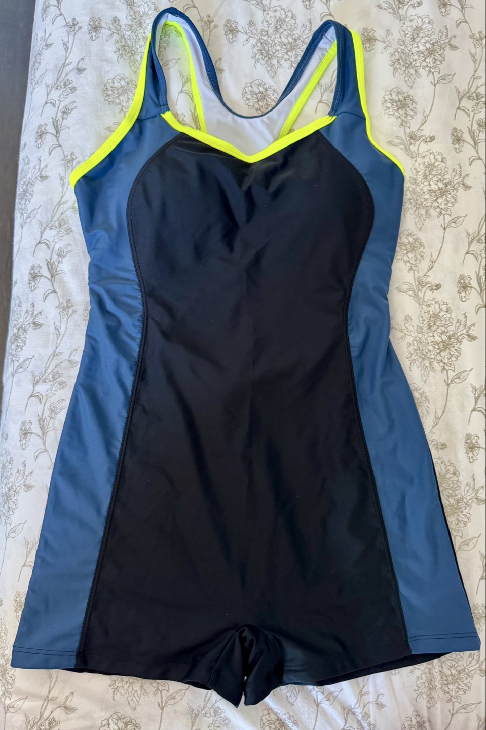 Womens New Swimsuit - Blue/Black(Size 4)