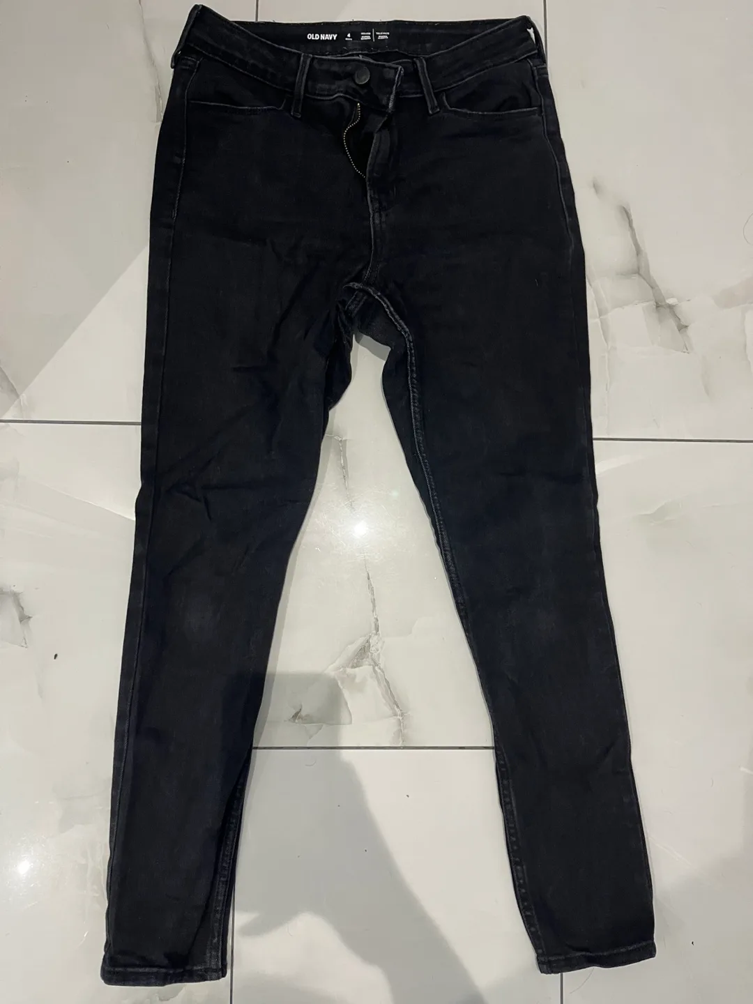 Old Navy Black Super Skinny Jeans - Size 4 Petite thumbnail