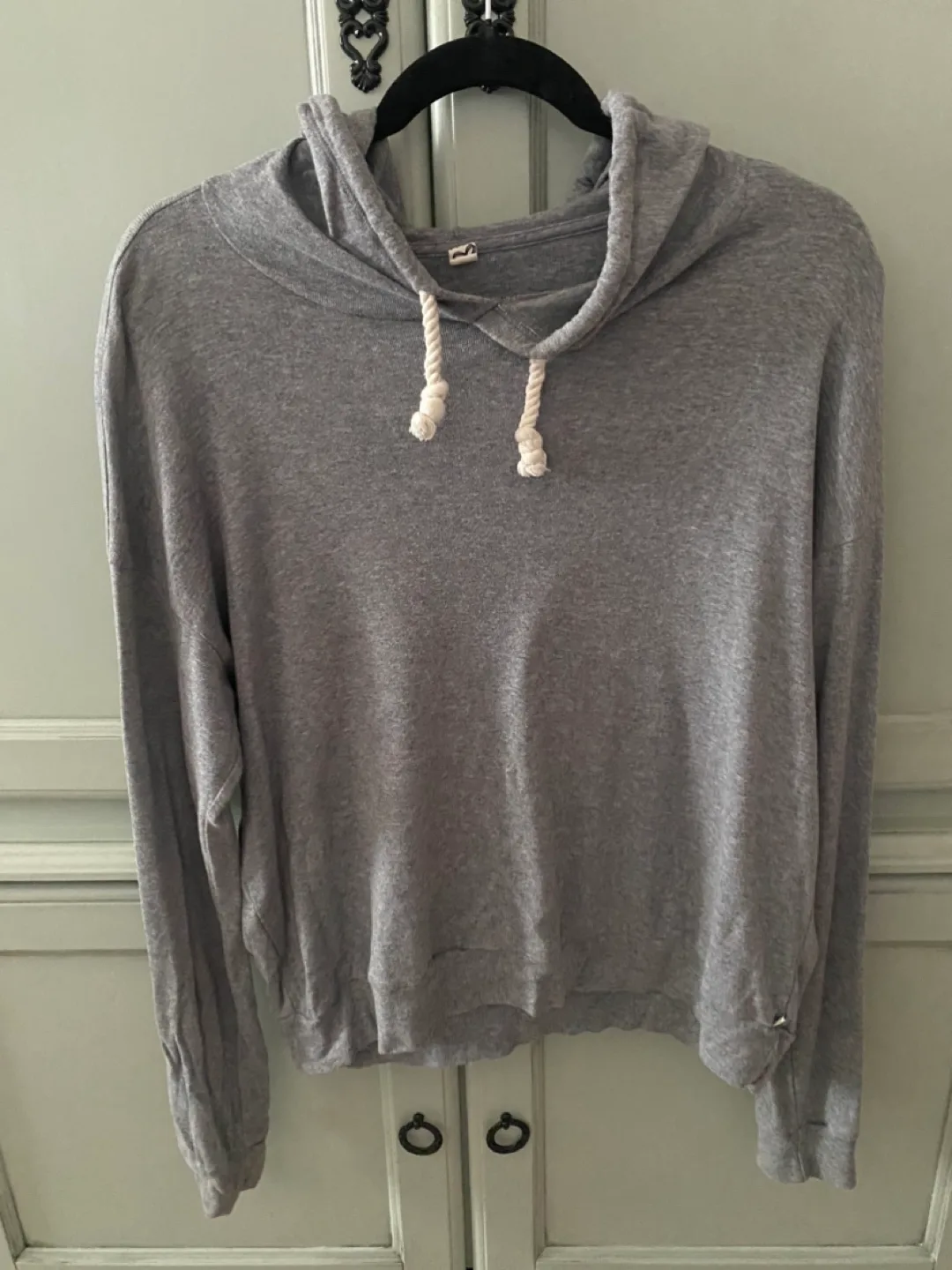 TNA Grey Hoodie - Size L thumbnail