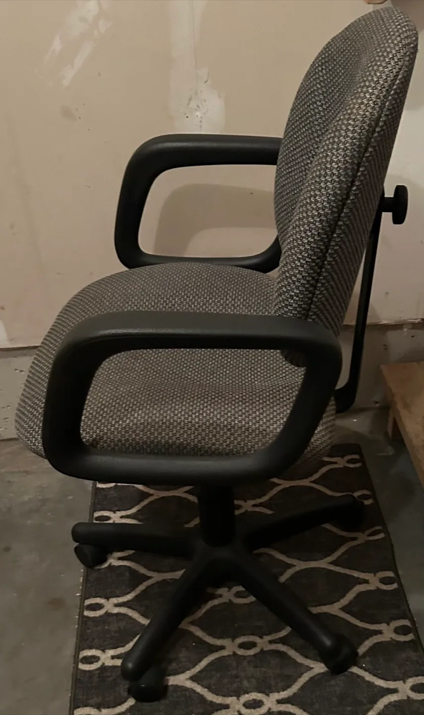 Office Chair - Grey image indicator(5)