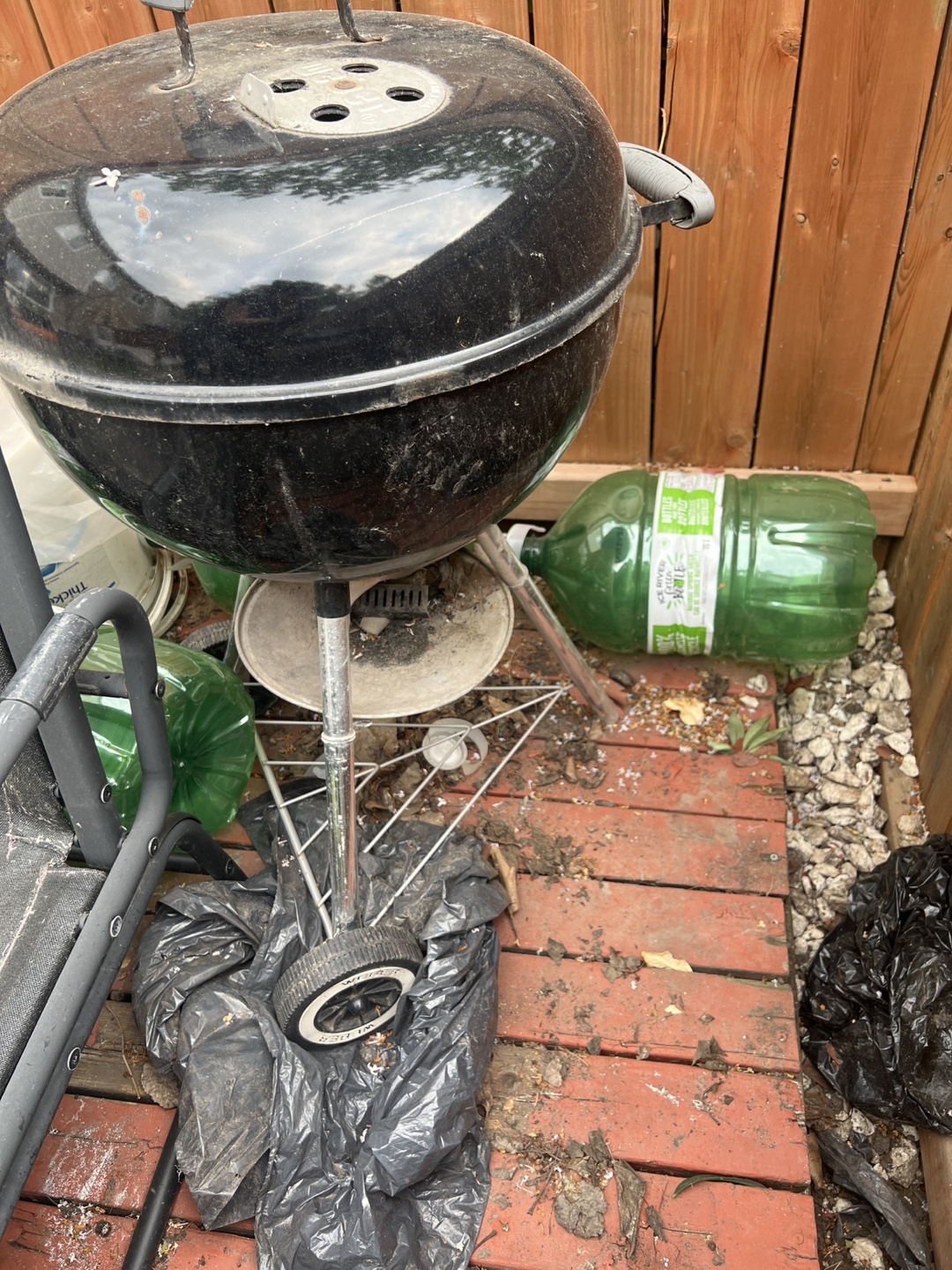 Weber Kettle BBQ Grill - photo 2