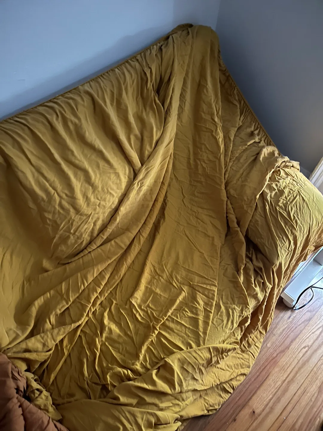 #freecycle Mustard Yellow queen sized bedsheet + pillowcase thumbnail