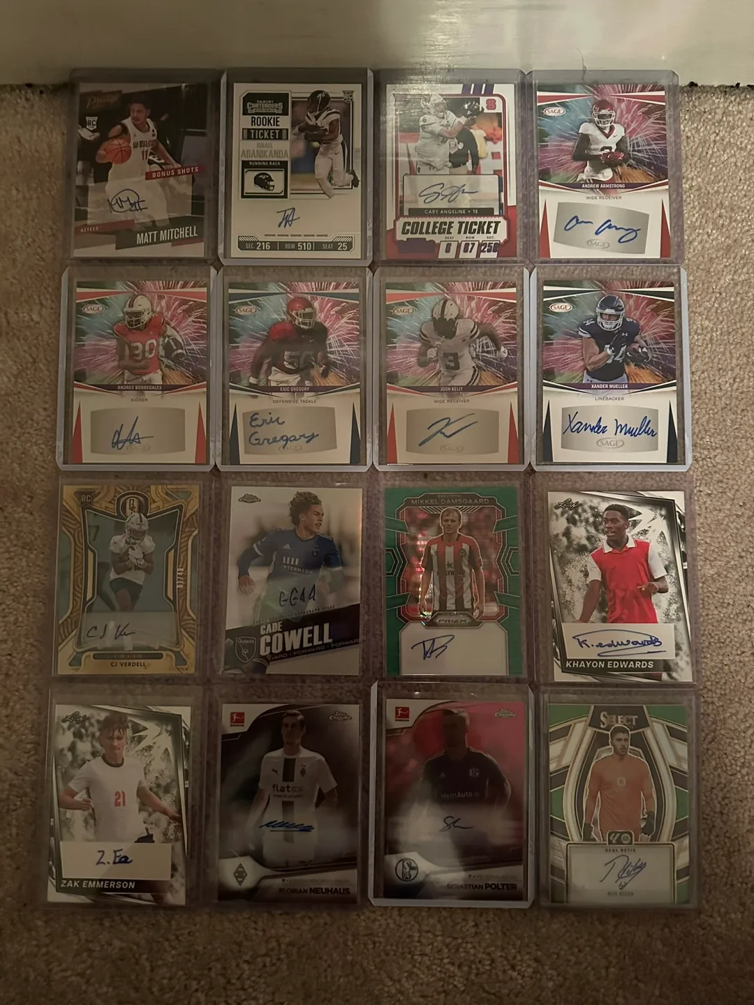 10,000+ Sports Cards Collection (NEED GONE ASAP!!!) image indicator(8)