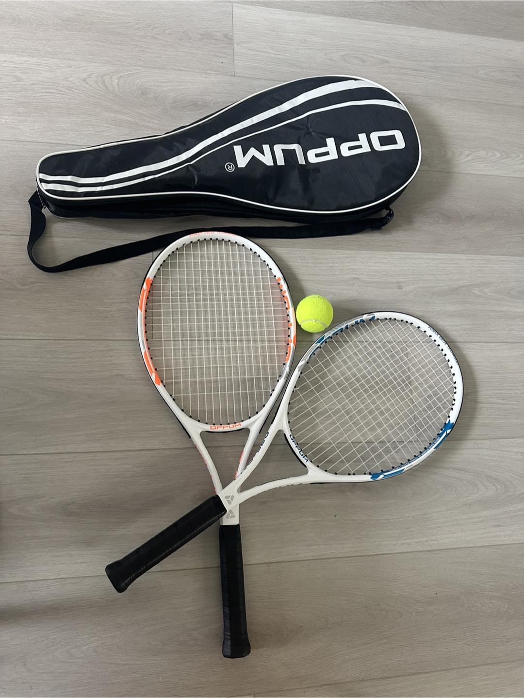Oppum Tennis Racquets (2) with Case - photo 2