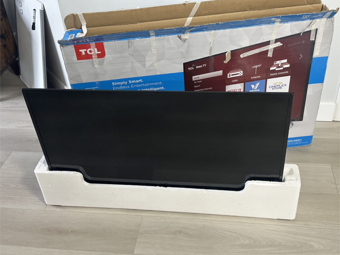 TCL 3-Series 40" Roku Smart TV - Like New!