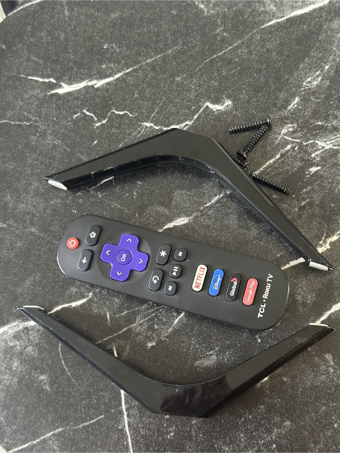 TCL 3-Series 40" Roku Smart TV - Like New! - photo 2