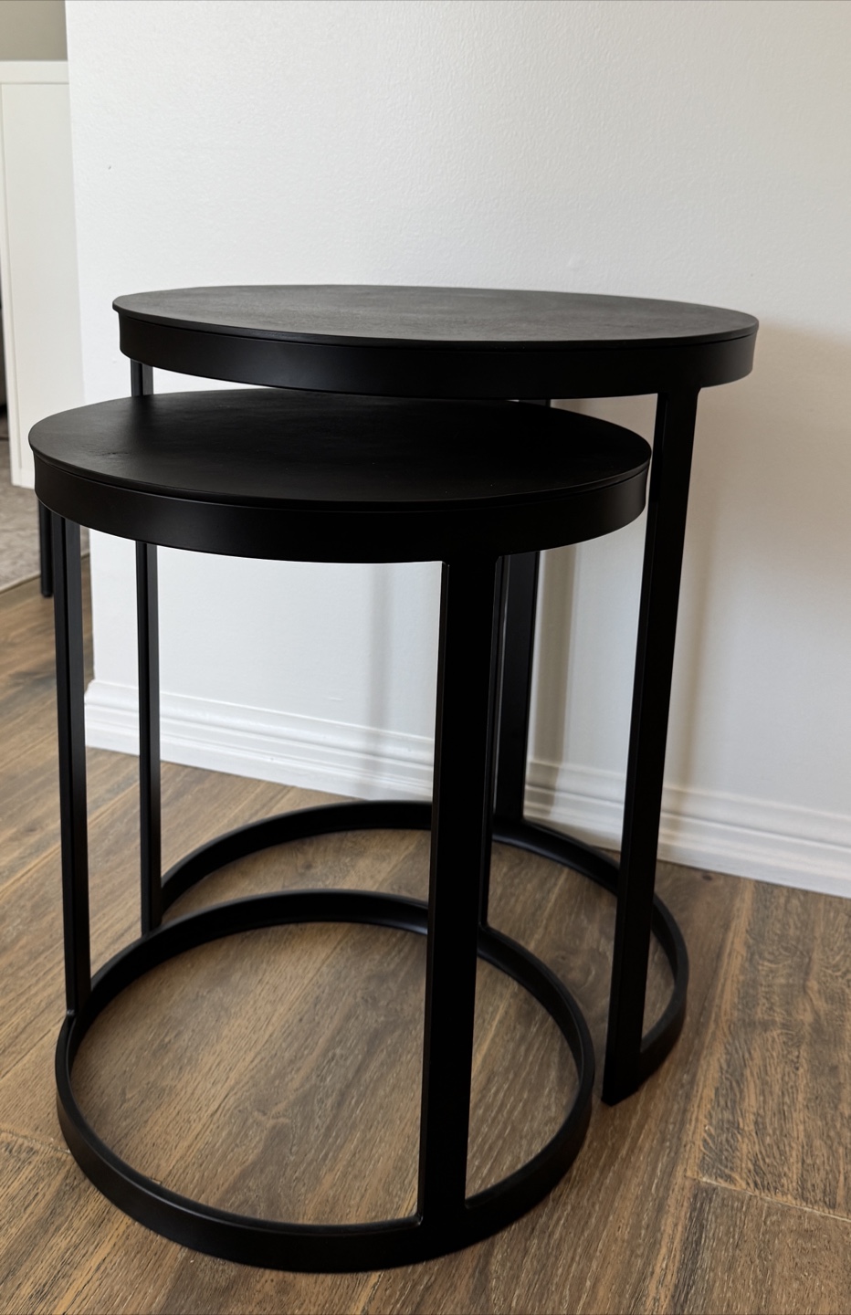 Black Round Nesting Tables - Set of 2 - photo 3
