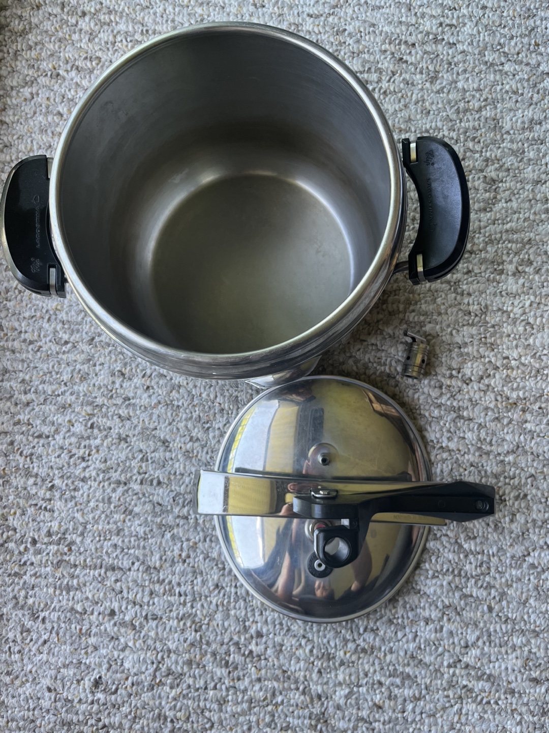 Logastina Pressure Cooker - photo 3