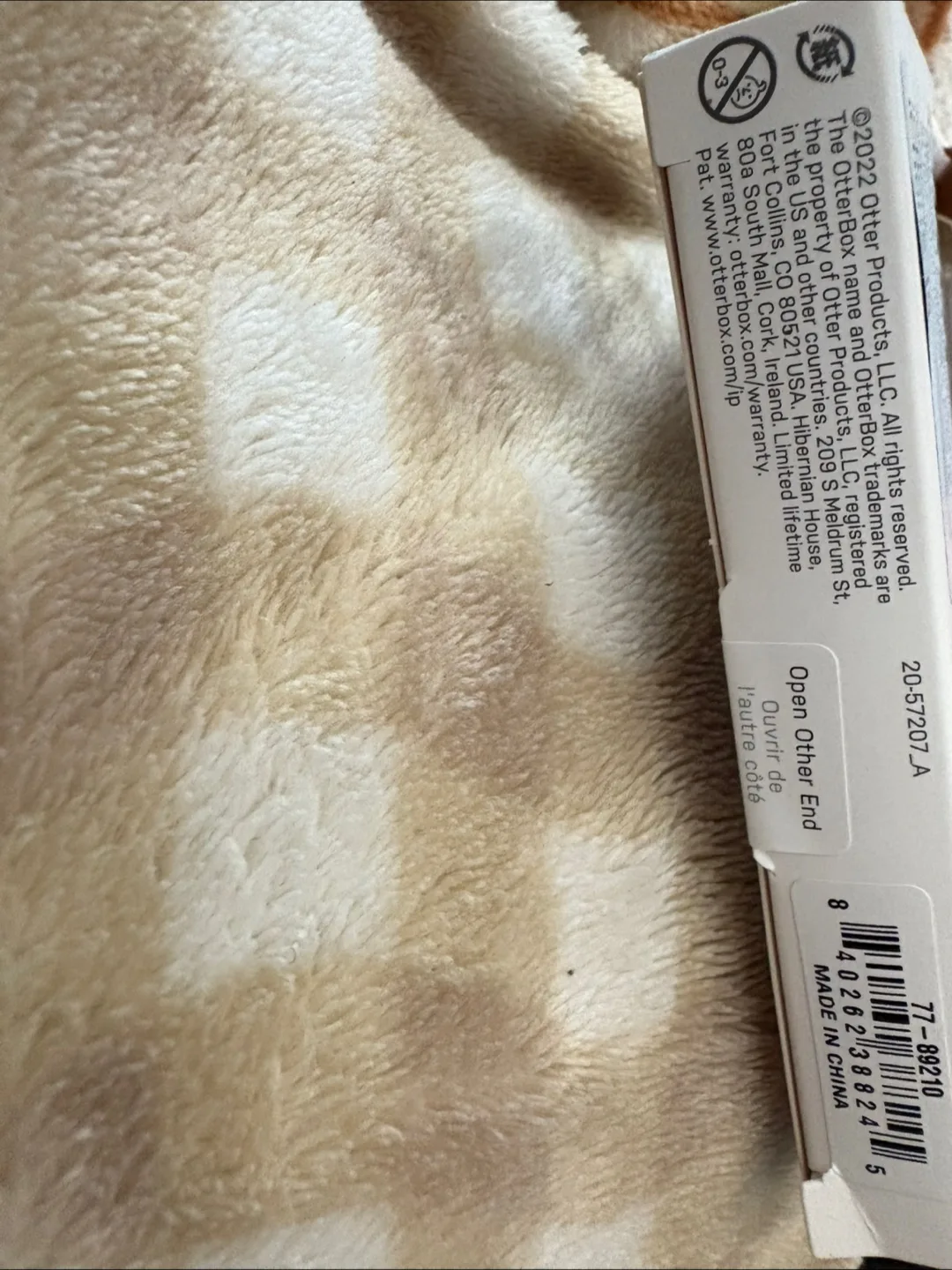 Otterbox Symmetry+ Series iPhone 13/14 Case - Clear image indicator(3)