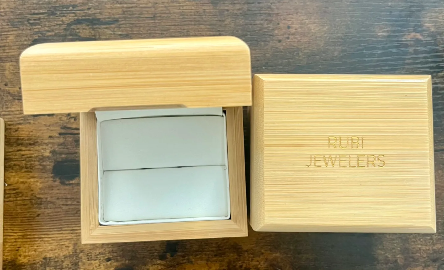 New Rubi Jewelers Wooden Jewelry Box image indicator(2)