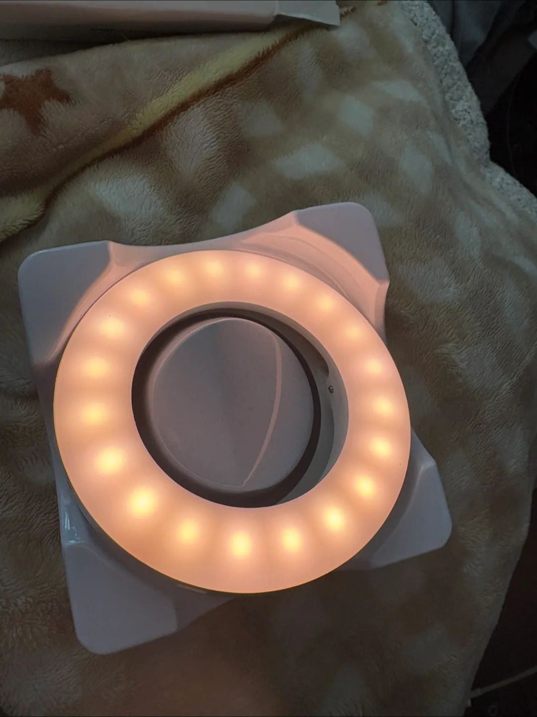 Selfie Ring Light XJ-19 - Great Condition! image indicator(4)