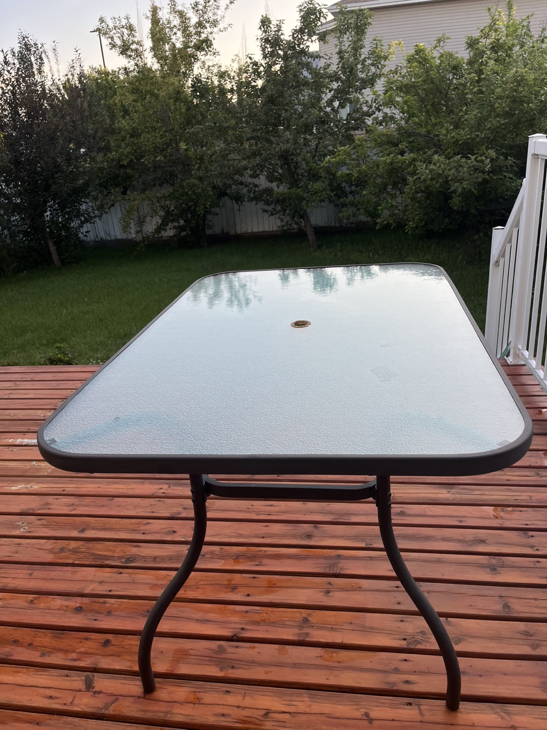 Outdoor patio table - photo 3