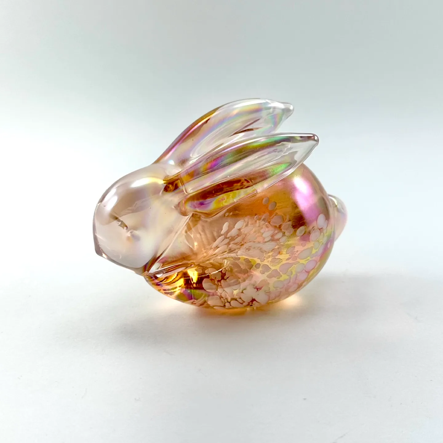 Art glass rabbit figurine thumbnail