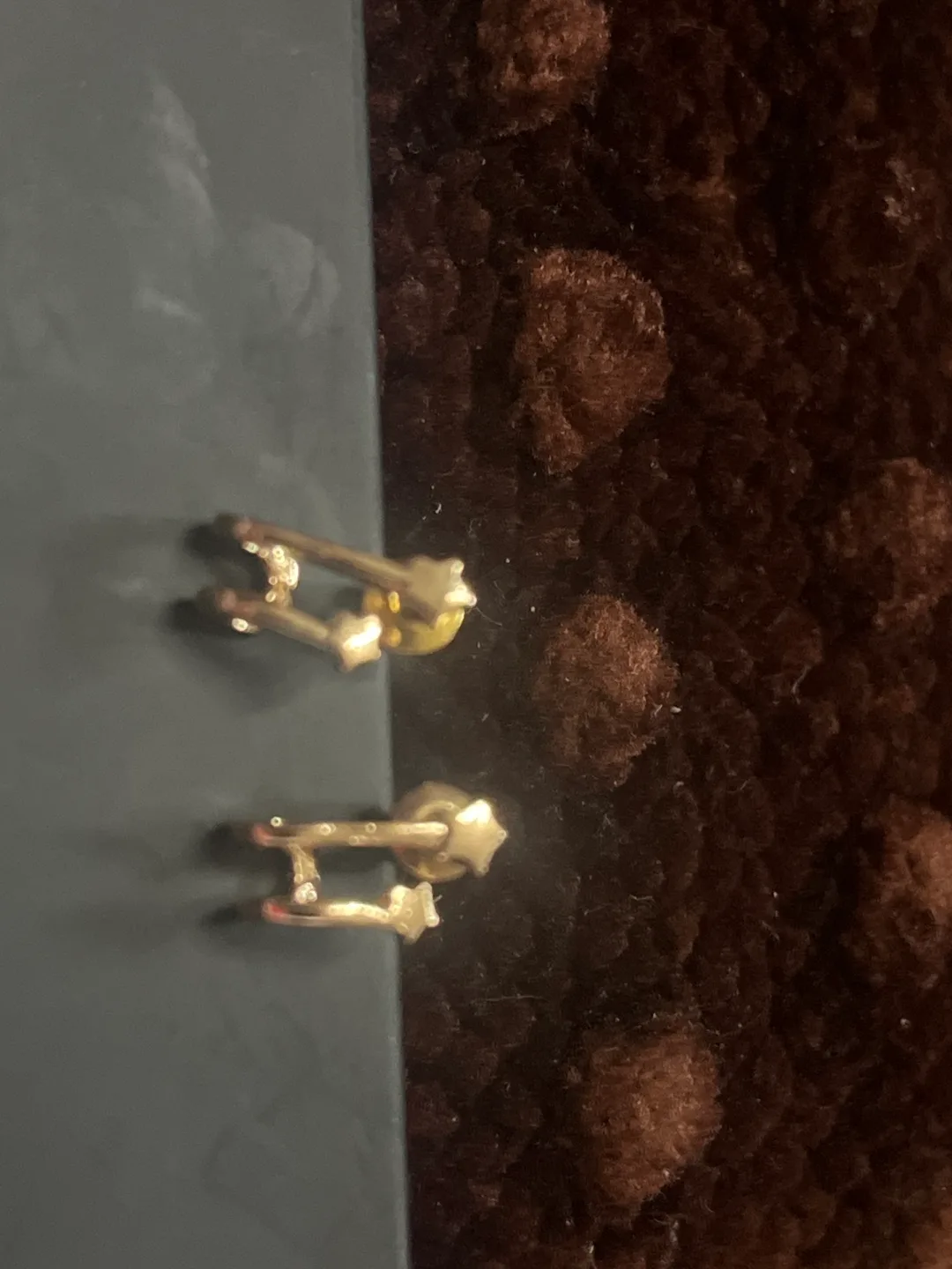 #freecycle Gold Star Earrings thumbnail