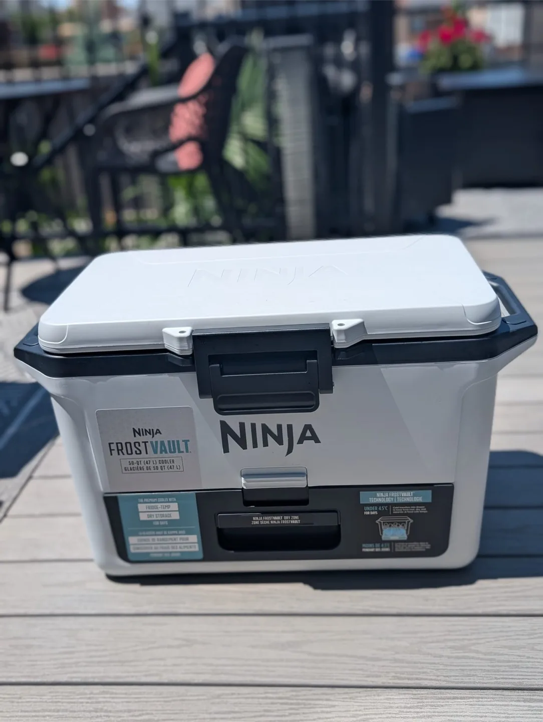 Ninja FrostVault 50-QT Cooler thumbnail