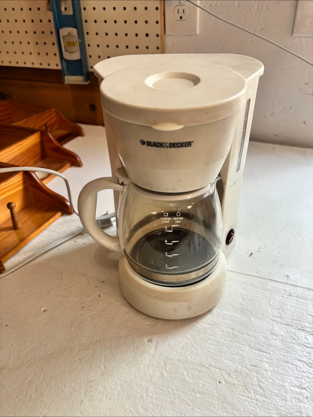 Black & Decker Coffee Maker thumbnail