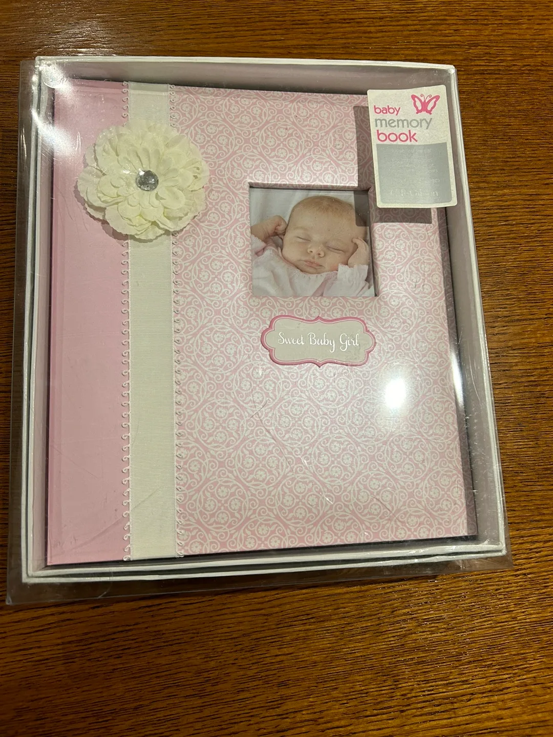 C.R. Gibson Baby Memory Book - New in Box! thumbnail