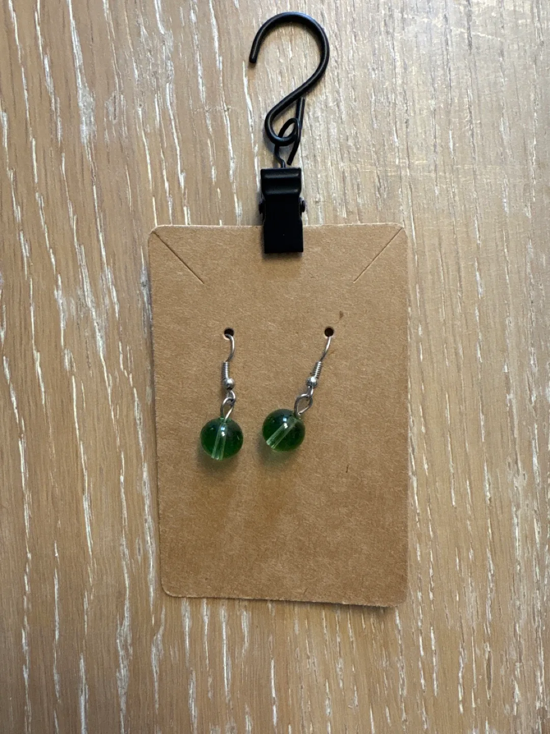 #freecycle Green Bead Dangle Earrings thumbnail