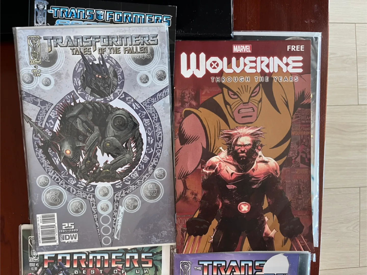 Transformers & Marvel Comic Book Lot image indicator(4)