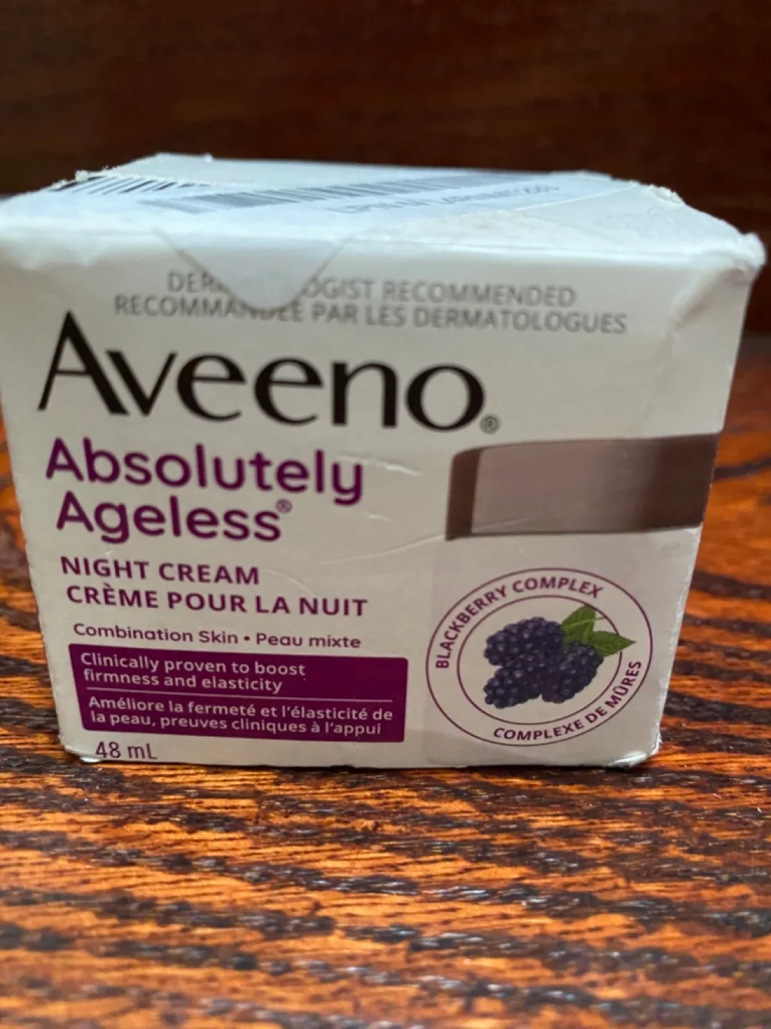 Aveeno Absolutely Ageless Night Cream (48ml) image indicator(3)