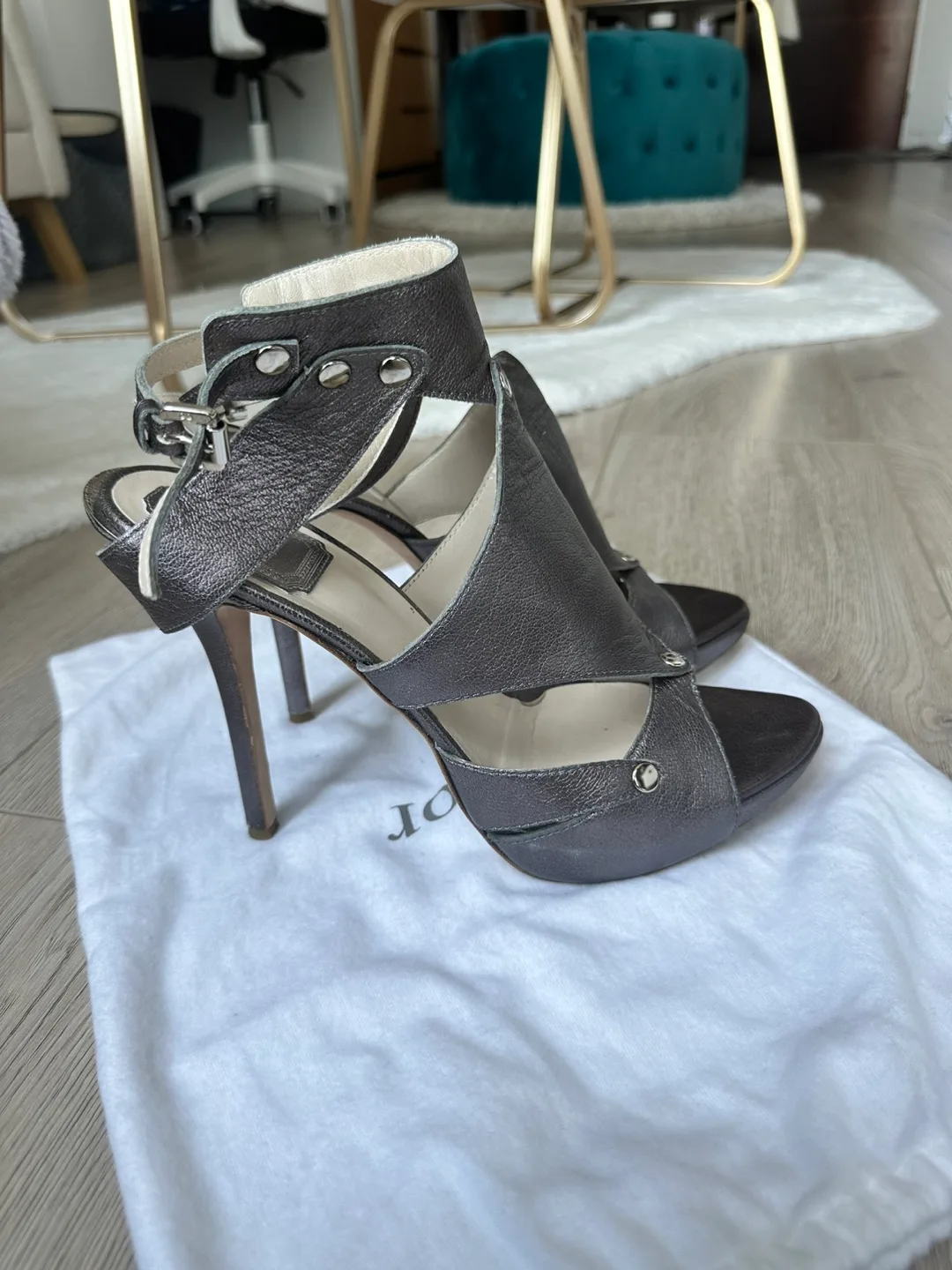 Christian Dior Metallic Grey Heels - IT 40 image indicator(5)