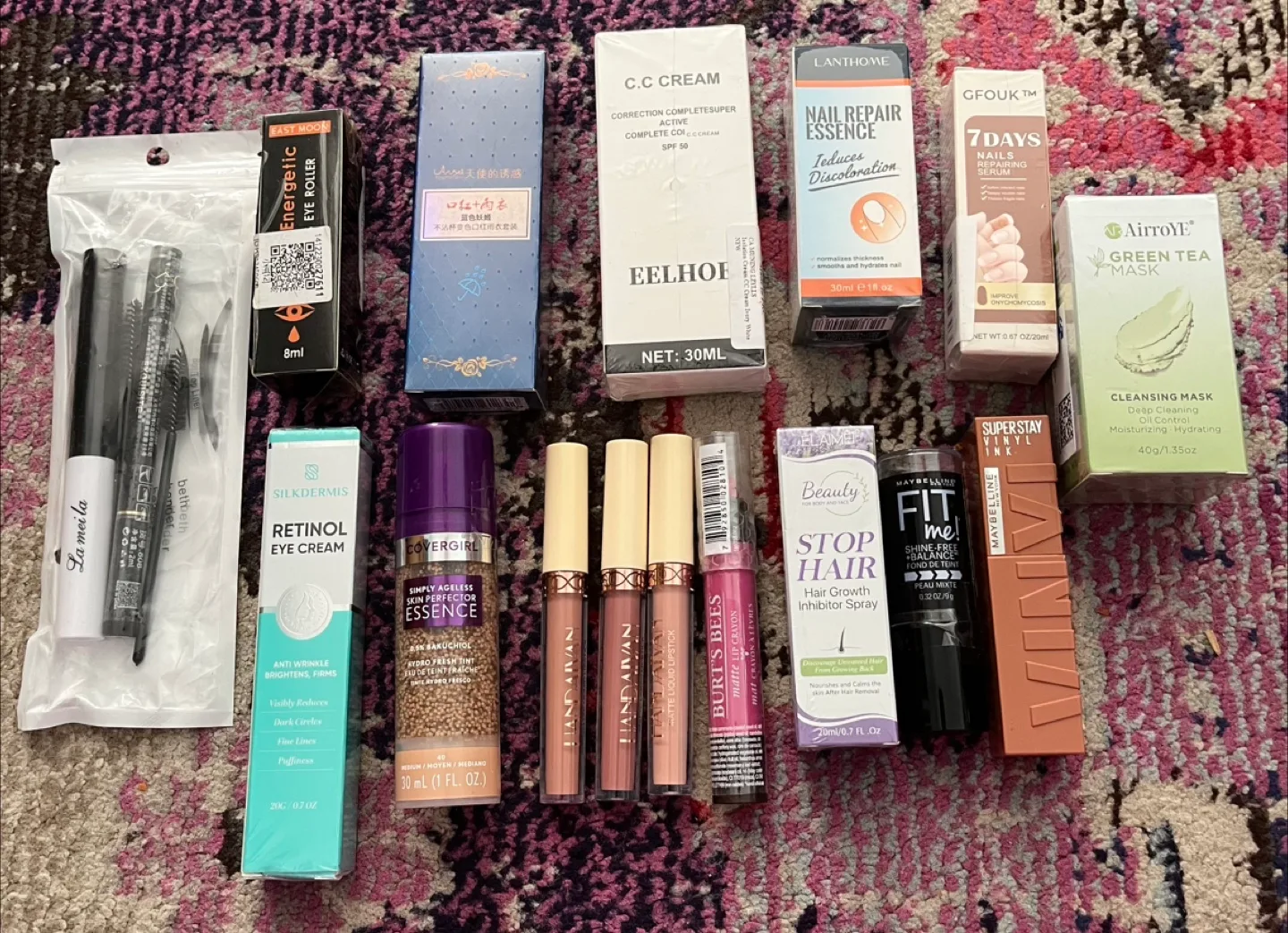 Mixed Beauty Bundle: La Meila, Covergirl, Maybelline & More! thumbnail