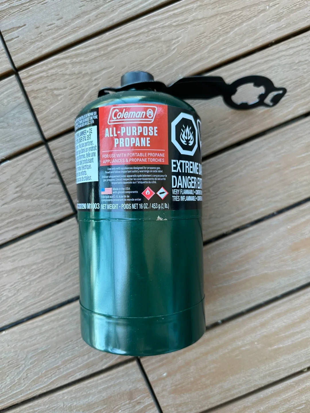 Portable gas/cast iron Grill + Gas pipe + Coleman gas can image indicator(9)