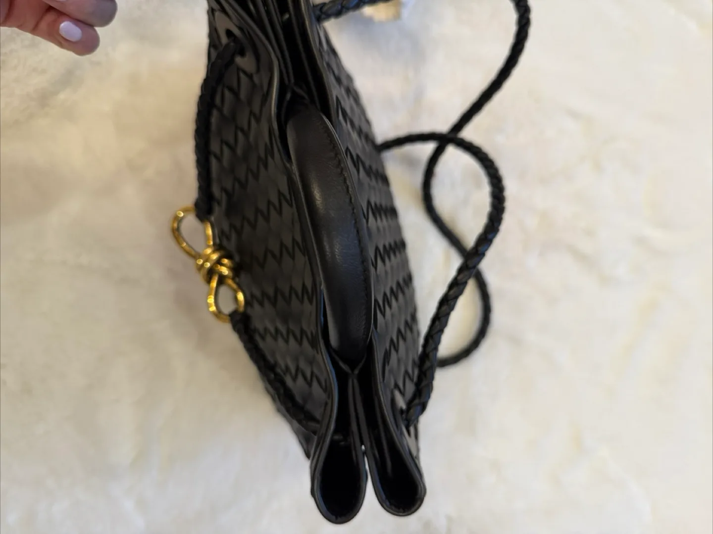 Bottega Veneta Andiamo small bag image indicator(9)