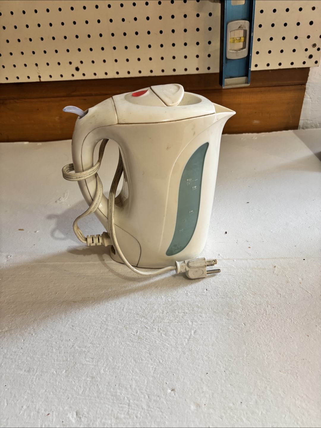 Electric Kettle - Great for Tea or Coffee!