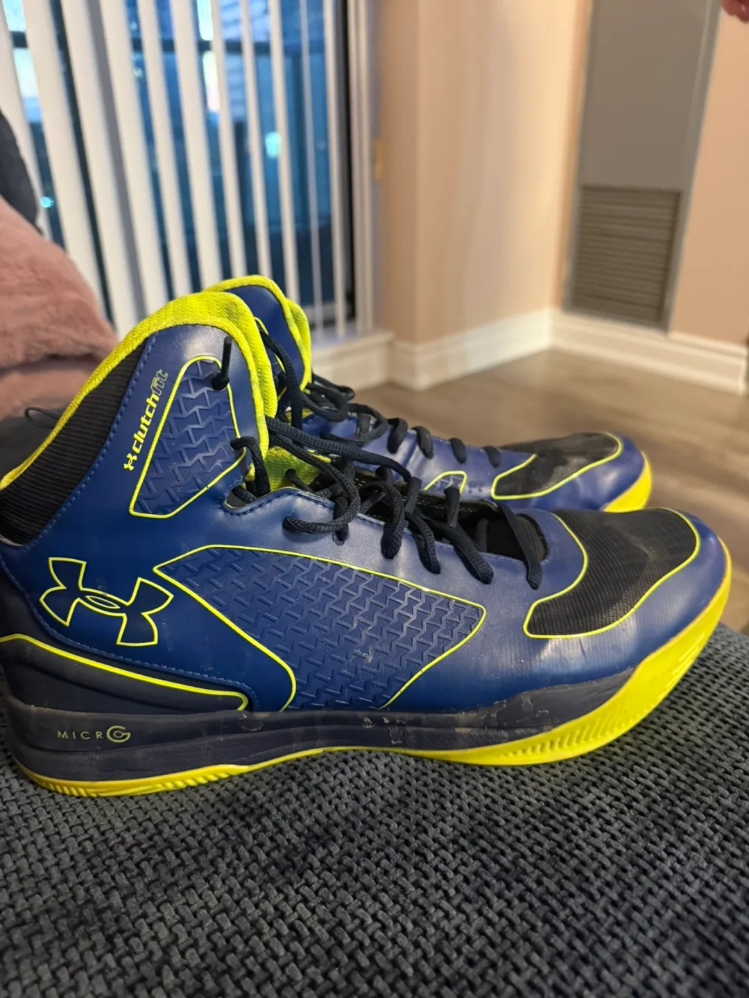 Under Armour Clutchfit Drive Basketball Shoes thumbnail