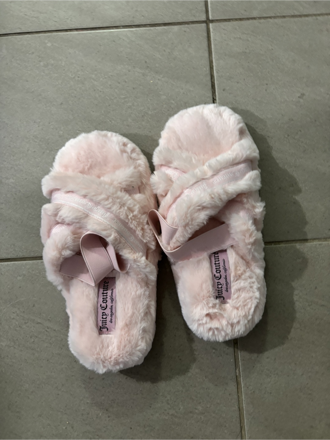 New Juicy Couture Slippers Size 8-9