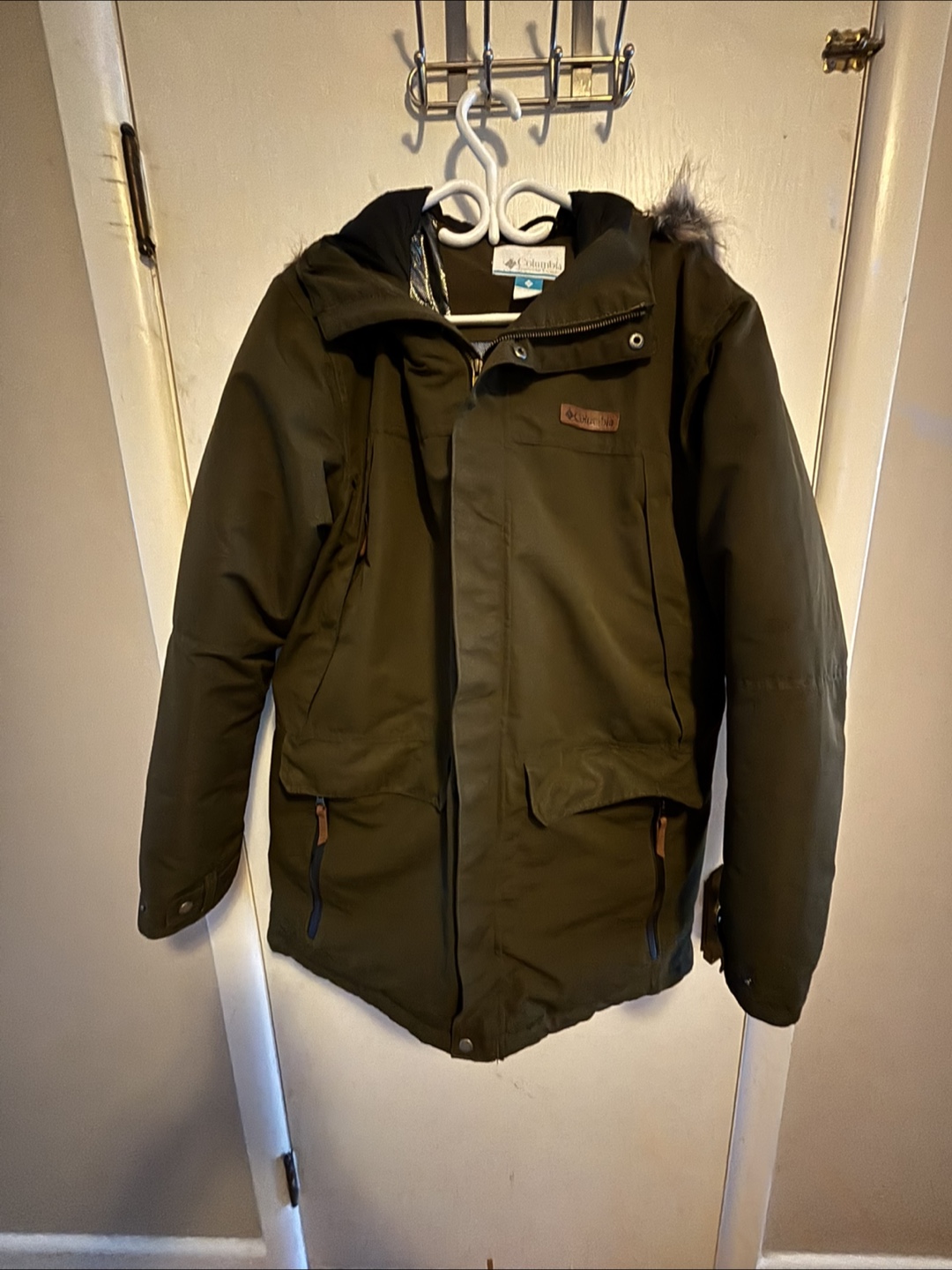Columbia Parka - Men’s L