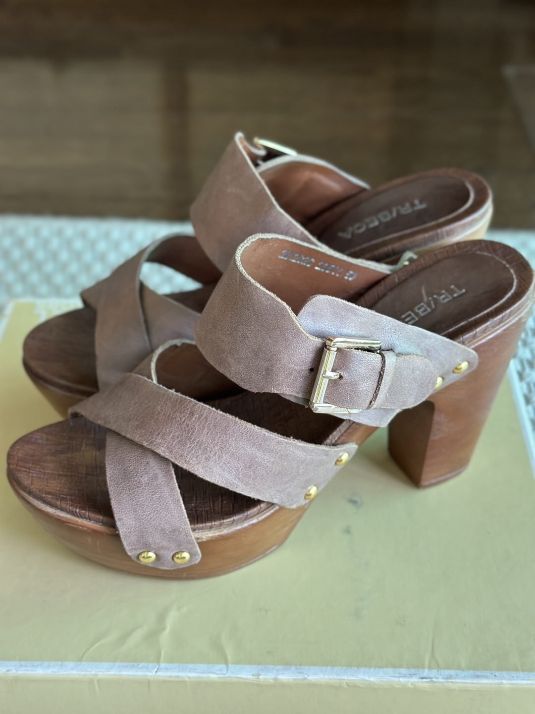 Leather Platform Sandal - Size 6.5