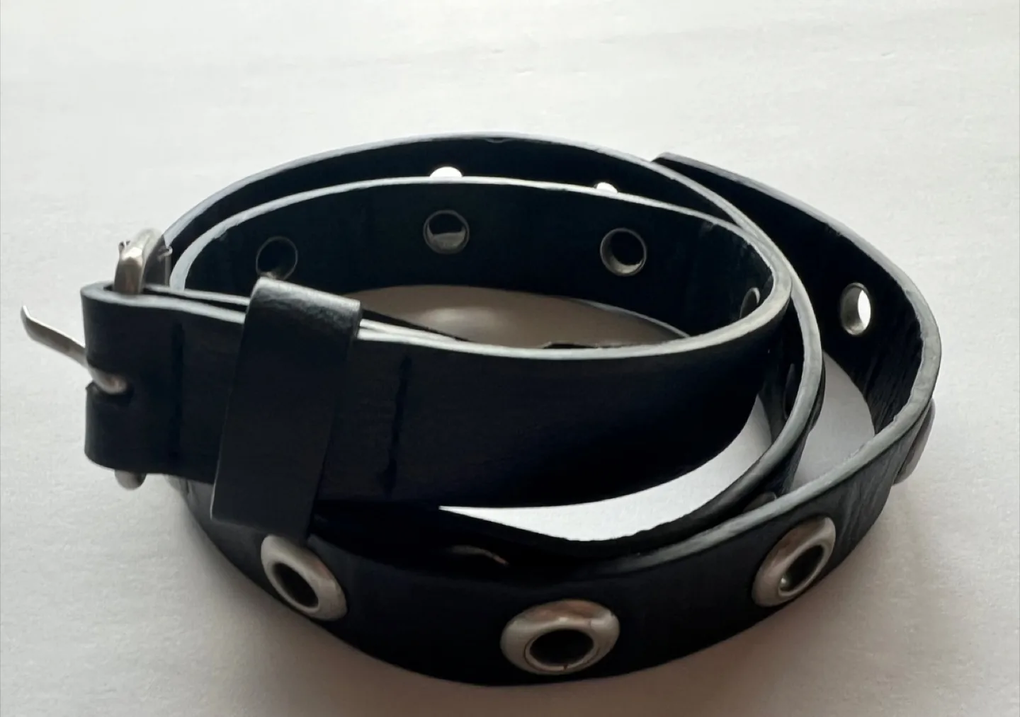 Black Belt with Silver Grommets #freecycle thumbnail