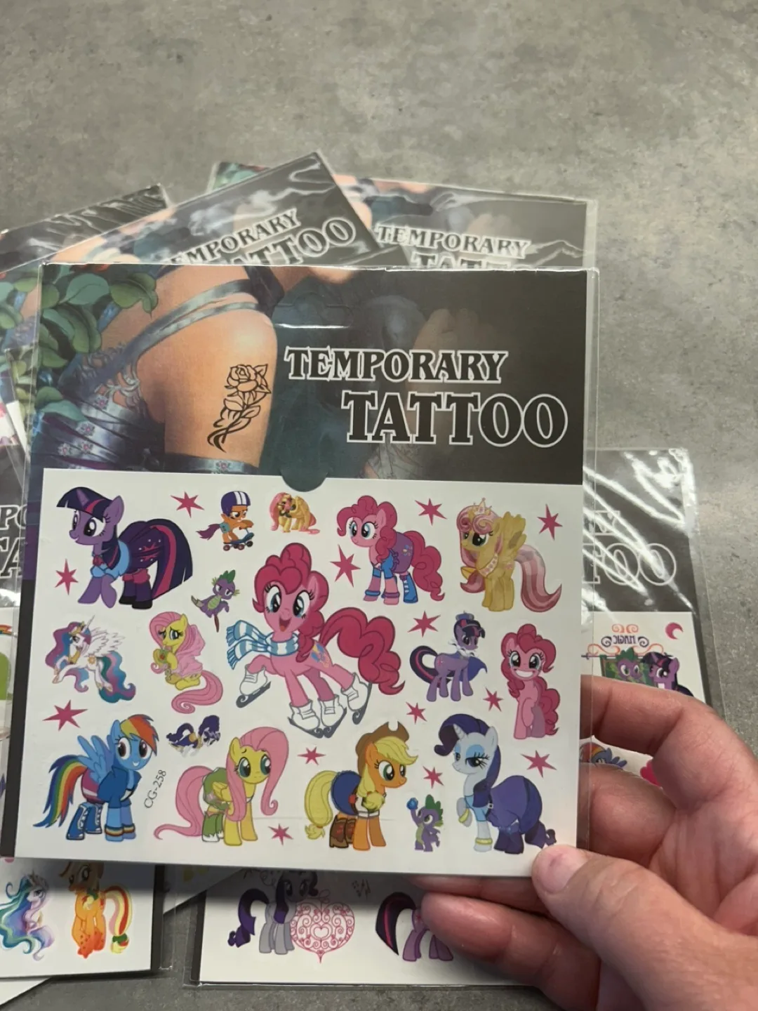 8 sheets temporary tattoos thumbnail