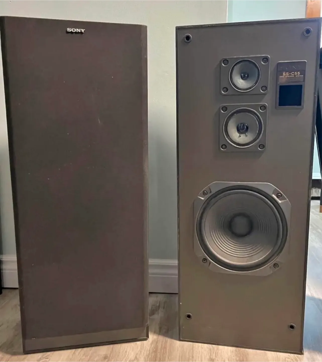 Sony SS-C55 3-Way Speaker System thumbnail