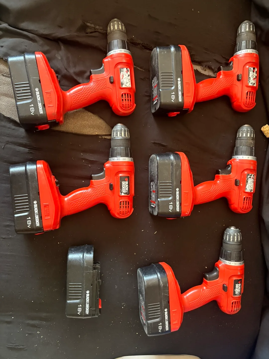 Black & Decker 18V Cordless Drill thumbnail