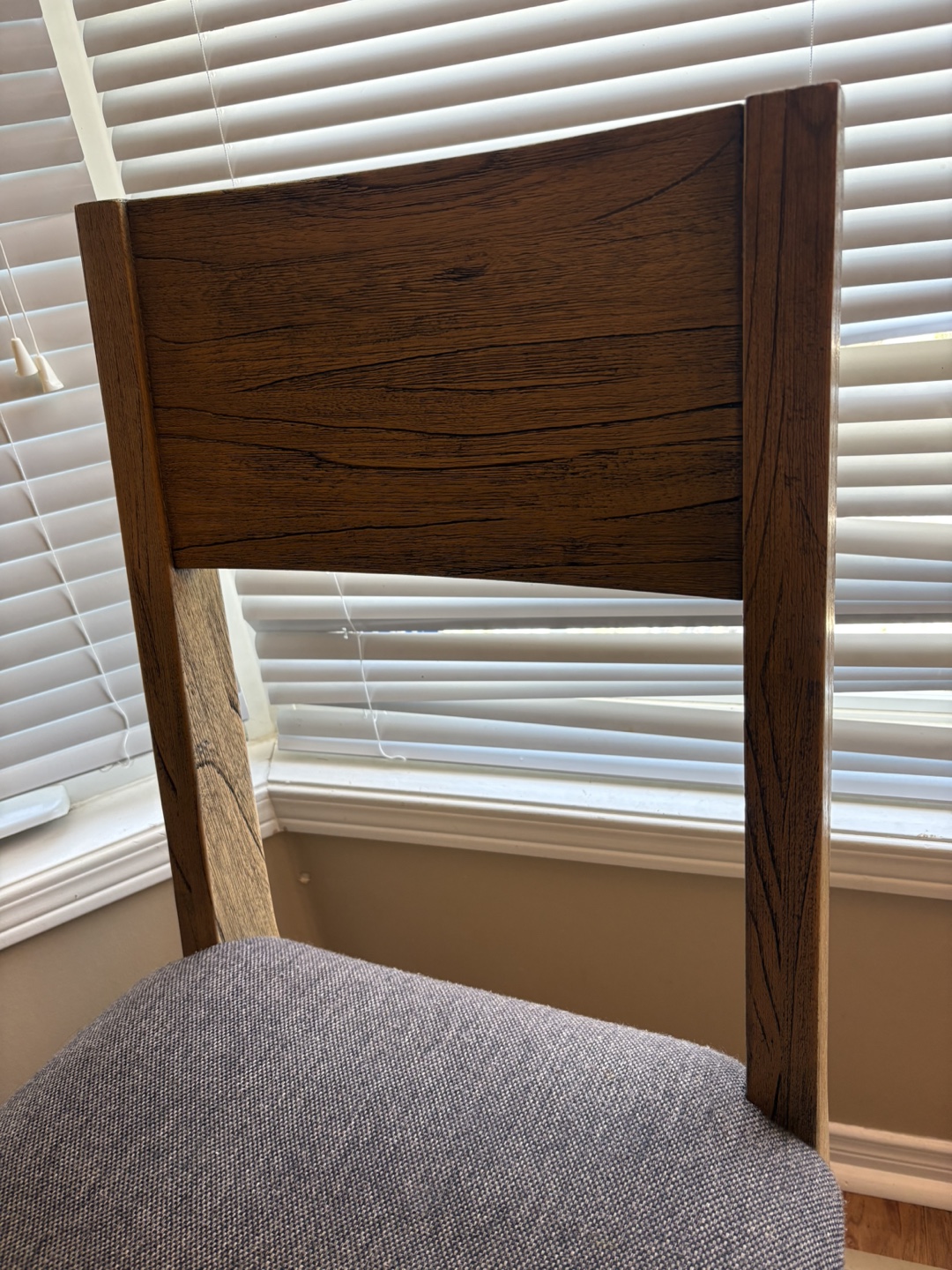 Dining Table with 6 Chairs - photo 3
