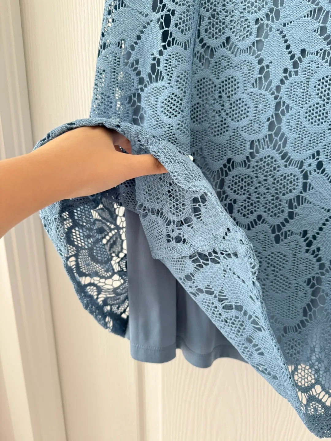 Blue Lace Dress image indicator(3)