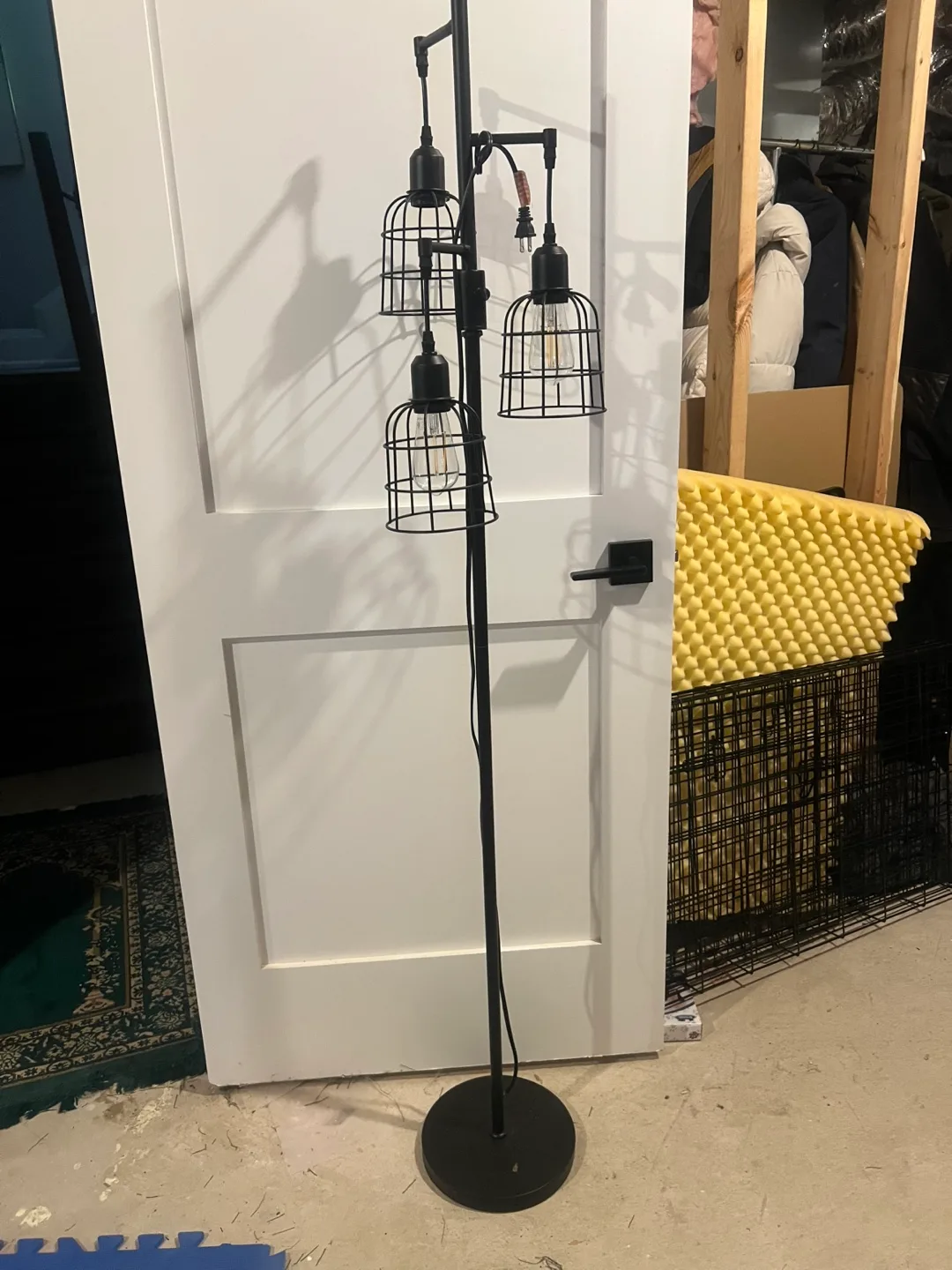 Industrial Style Floor Lamp - Black image indicator(3)