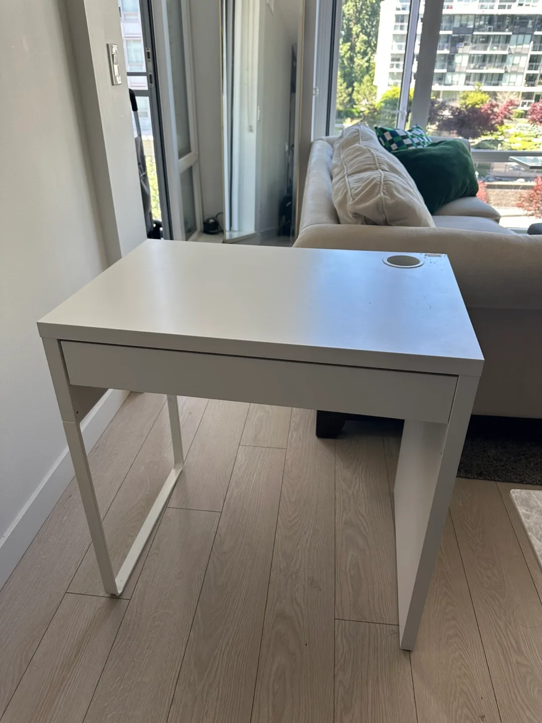 White Table with Drawer 73x50cm image indicator(2)