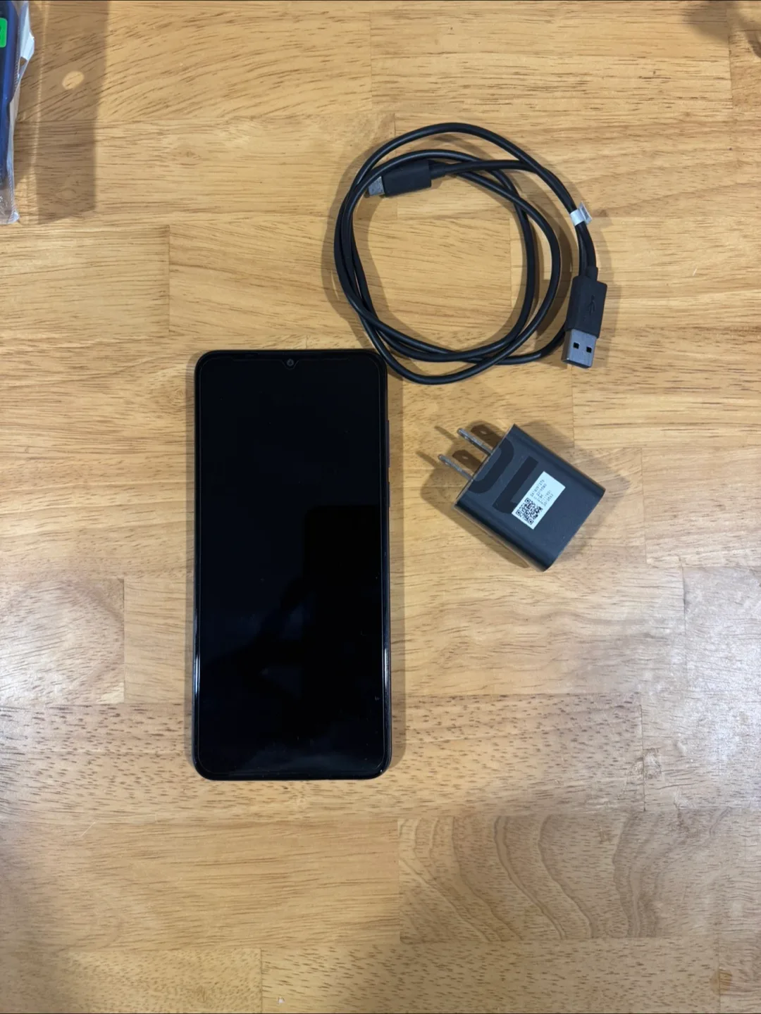 Motorola Moto G Pure Android Smartphone image indicator(5)