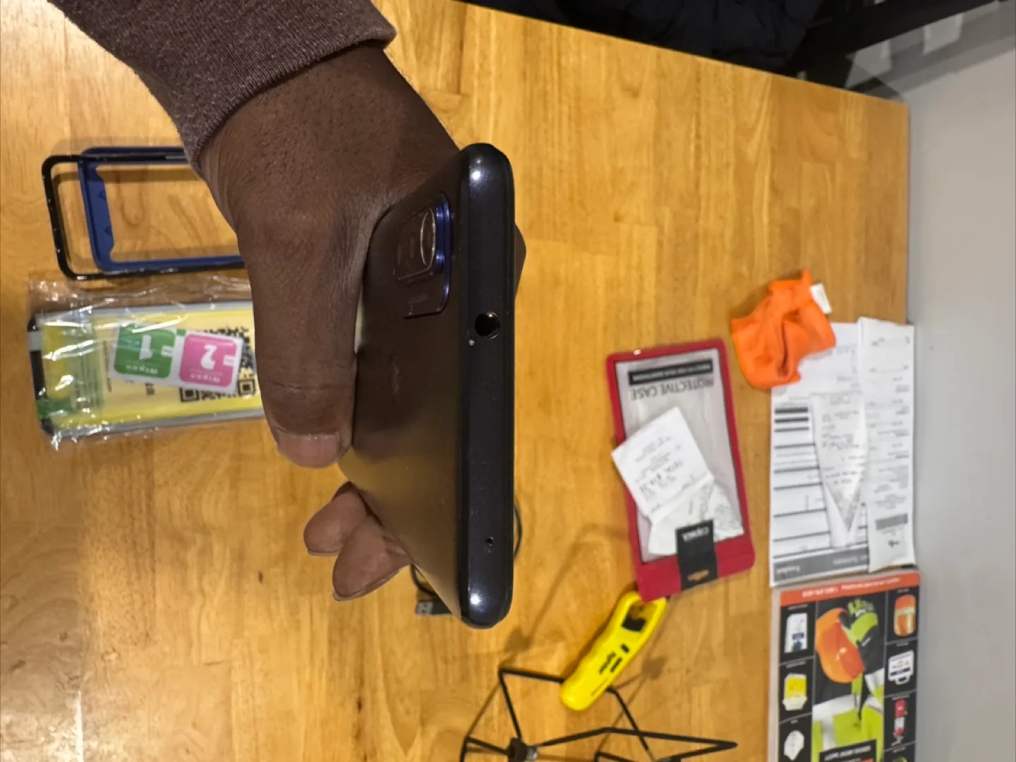 Motorola Moto G Pure Android Smartphone image indicator(10)