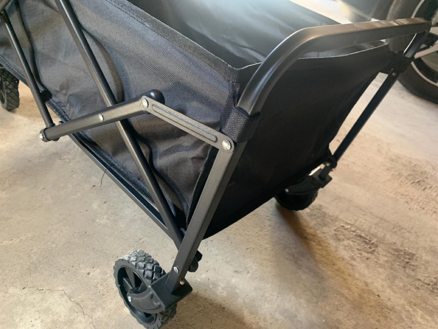 Black Folding Wagon - photo 2