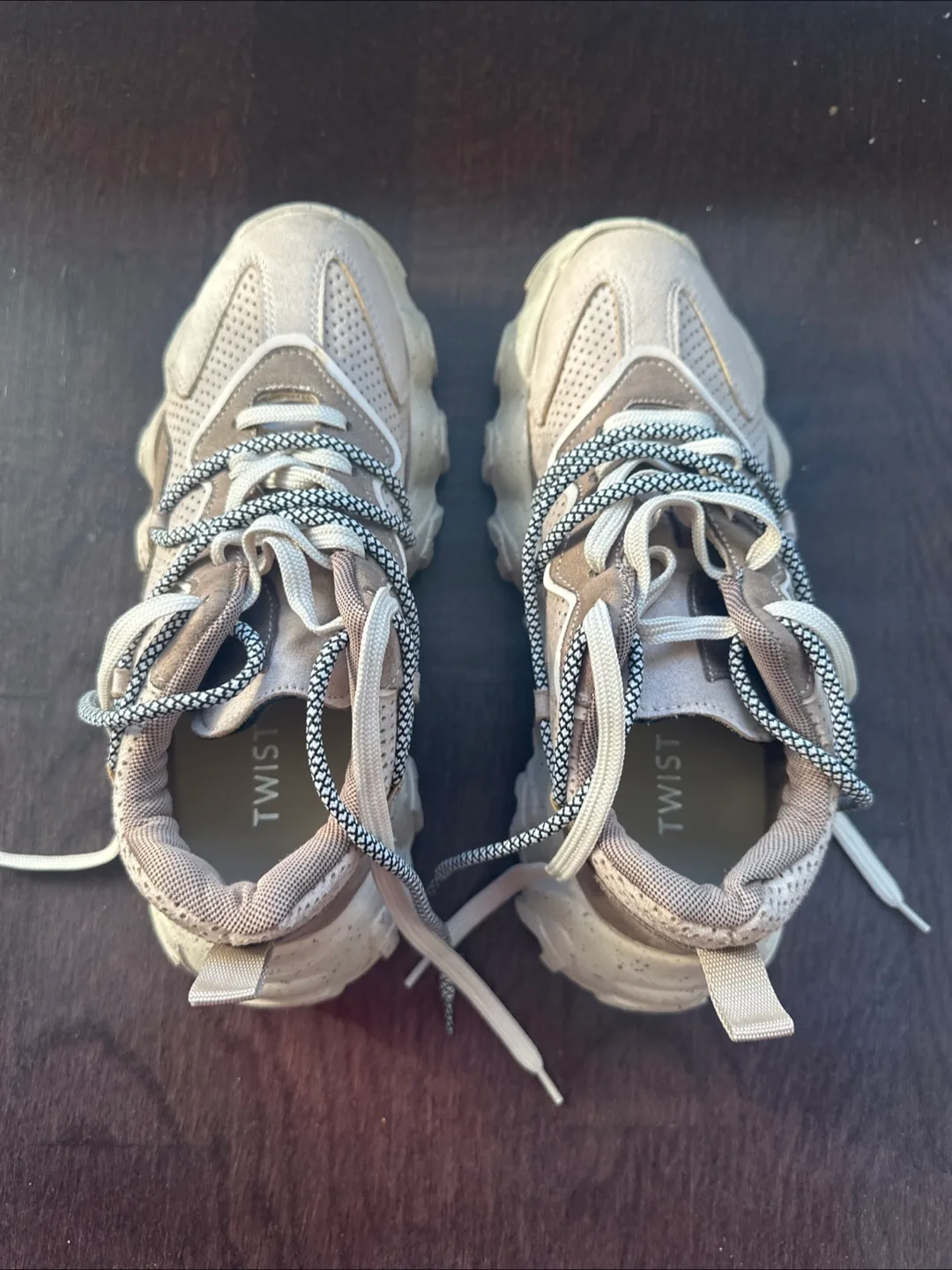 Trendy Sneakers - Beige/Brown Brand New image indicator(3)