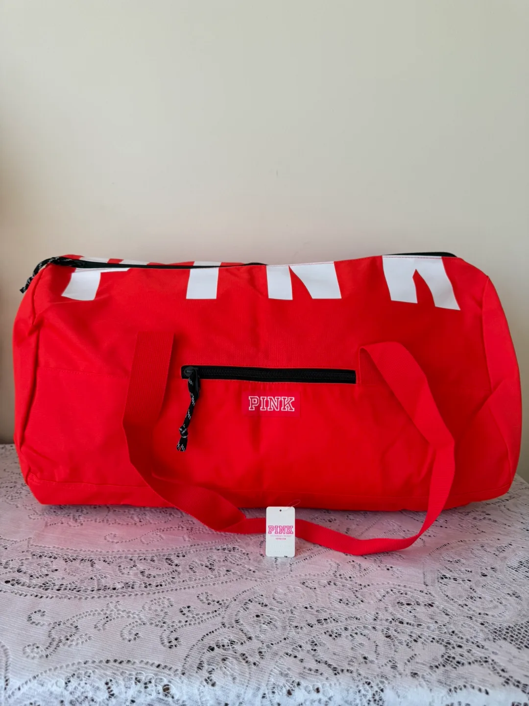 Victoria's Secret PINK Duffle Bag - 🆕 with $39.95 price-tag! image indicator(2)