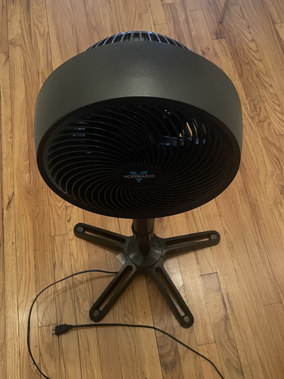 Vornado 683 Black air circulator fan - photo 2