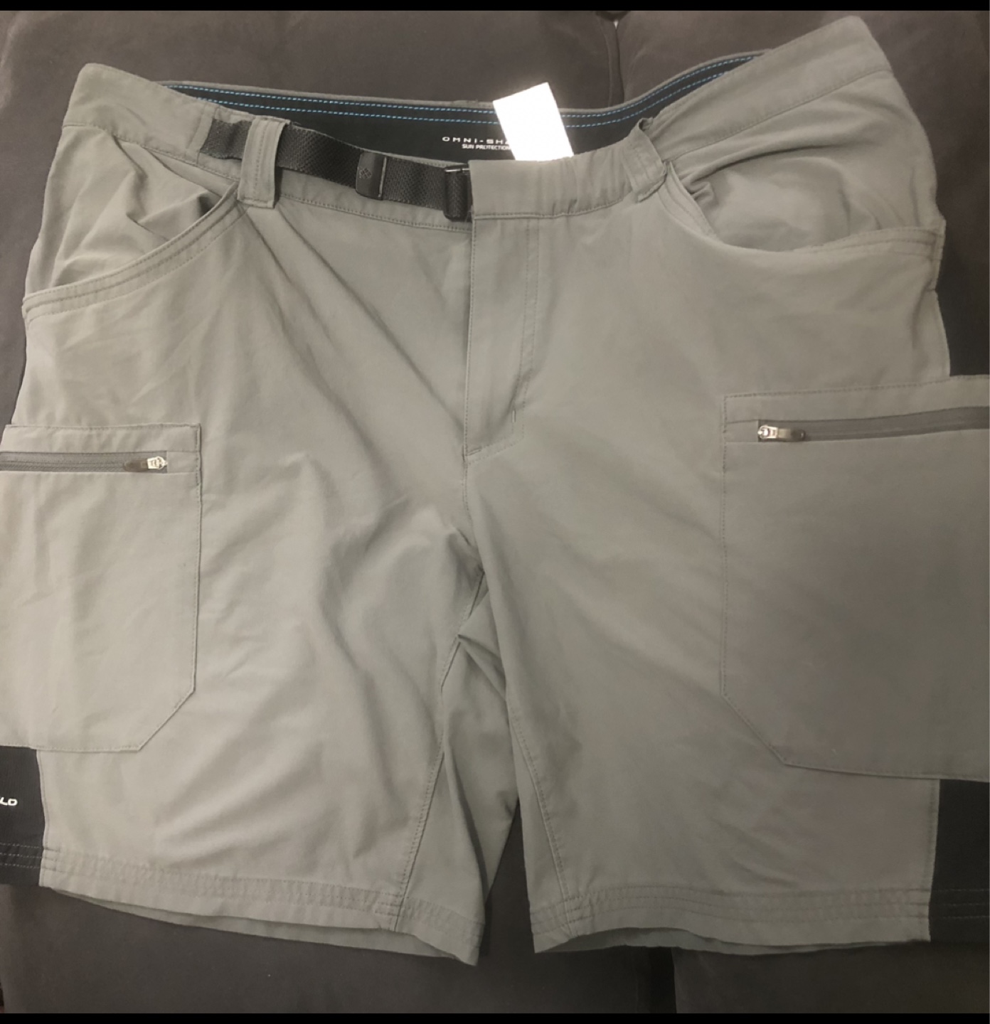 Columbia short