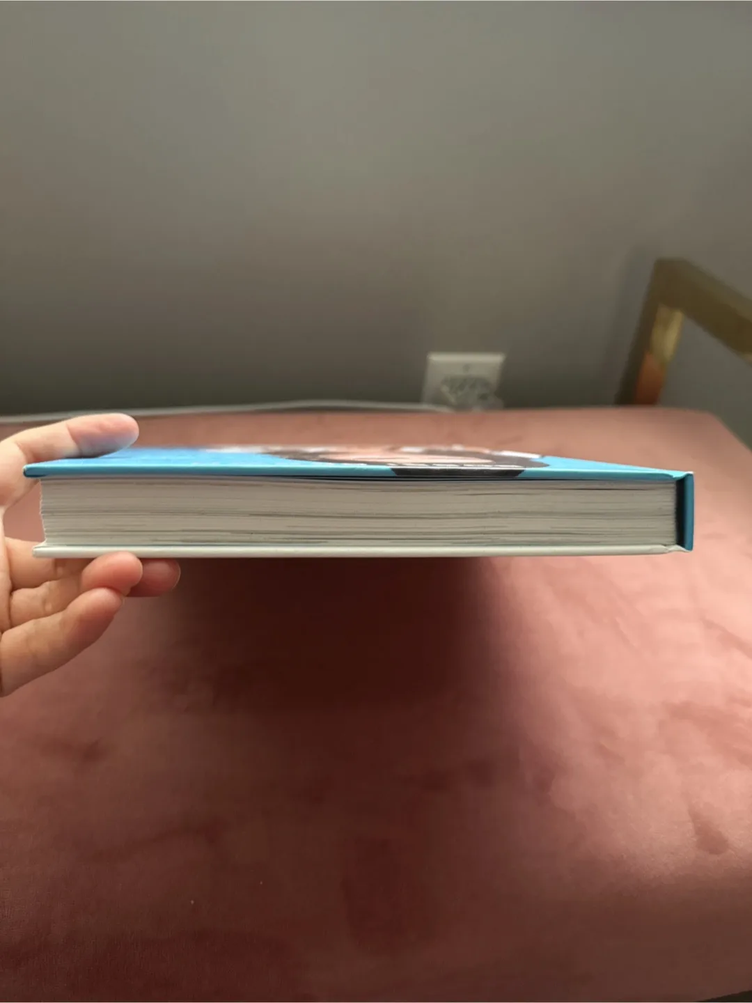 Bobbi Brown: Beauty From The Inside Out Book image indicator(5)